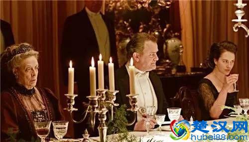  英国餐桌礼仪文化是怎样的（英国餐桌礼仪文化介绍）