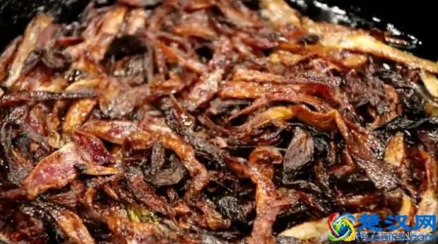  手工水饺需要什么材料设备（东北手工水饺做法）