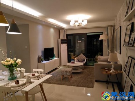  万科金域蓝湾怎么样，万科金域蓝湾房价是多少一平！