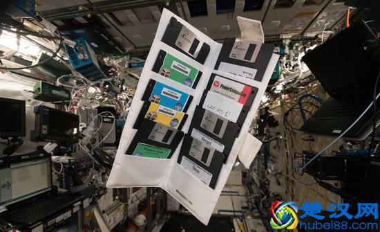  原始启动软盘是什么意思（零基础也可看懂，电脑开机启动项秘密）