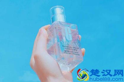  倩碧适合什么年龄（倩碧透明黄油适合多大年龄用）