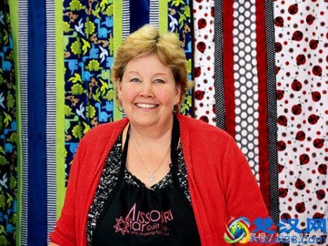  绗缝加工多少钱一米，绗缝床盖用什么绗缝机