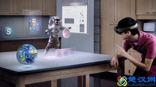  微软全息眼镜多少钱，比电影还科幻的眼镜