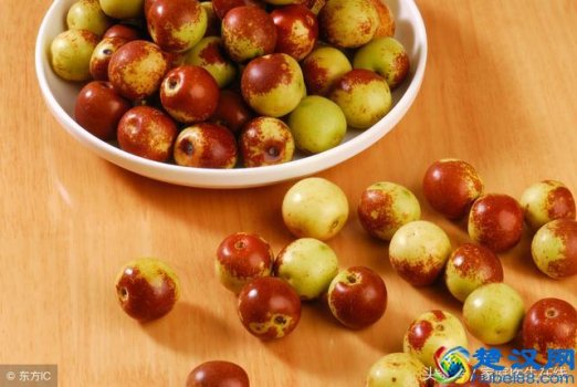  吃什么对皮肤好（教你选择健康营养的饮食食物）