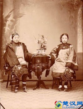  中国妇女裹脚是从什么时候开始的（三寸金莲的由来）