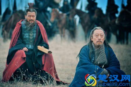  望而生畏是什么意思（望而生畏成语解释）