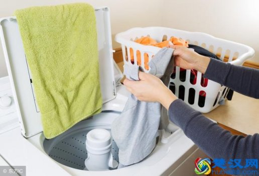  衣服染色怎么洗掉的妙招，用这招清洗太简单！