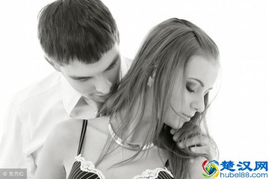  基友是什么关系？好基友关系居然可以好到穿同一条裤子