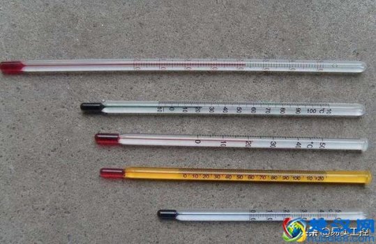  水银温度计怎么用（怎样正确使用水银温度计）