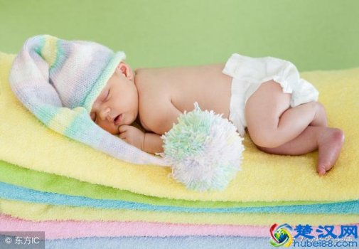  纸尿裤排行榜有哪些，该怎么给宝宝选择适合的纸尿裤！