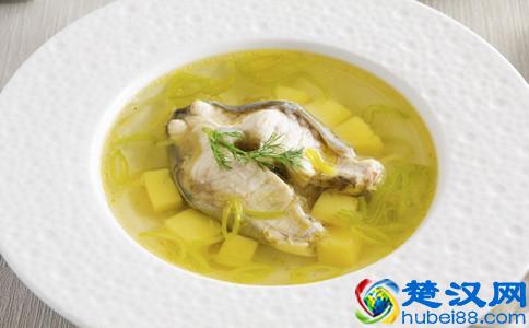  感冒吃什么好的快一点，推荐几款食疗方案！