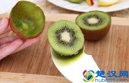  猕猴桃怎么吃，猕猴桃的功效有哪些！