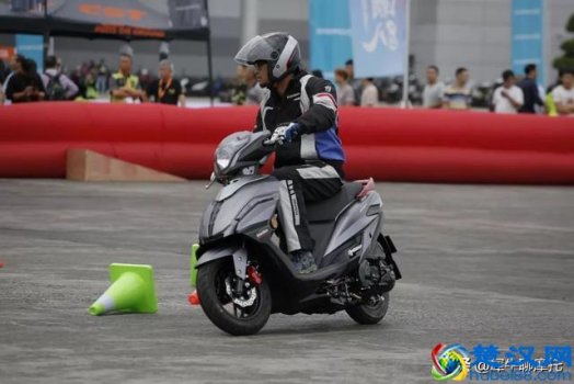  女式踏板车什么牌子好（踏板车选购注意事项）