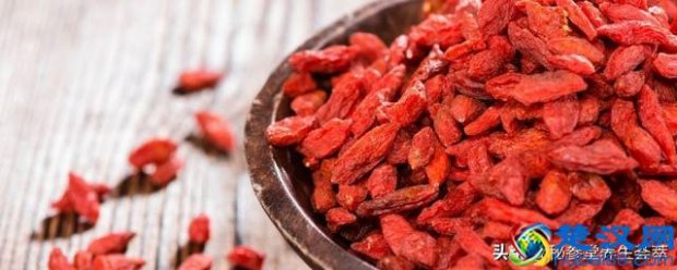  肝火旺吃什么水果（肝火旺 想降火吃什么水果好呢）