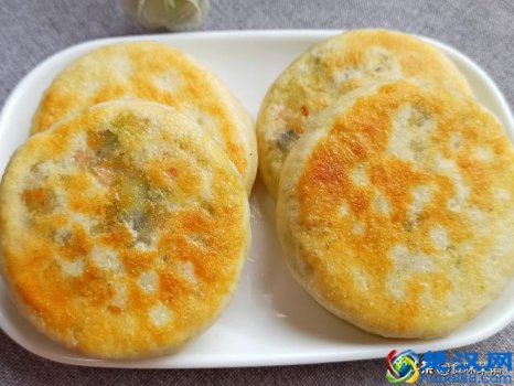  馅饼面怎么和面才松软（馅饼怎么做才又薄又软）