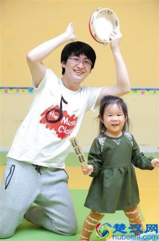  红黄蓝立体教育课程三大特色是什么（红黄蓝早教具有哪些优势）