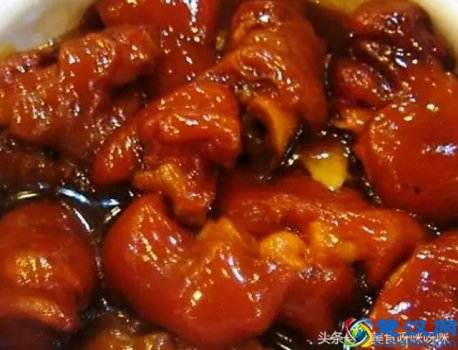  卤猪蹄怎么做最好吃不油腻（制作卤猪蹄需要准备哪些材料）