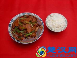  揽锅菜属什么菜系（揽锅菜是什么菜好吃吗）