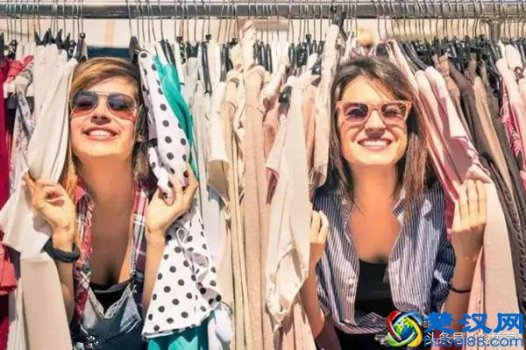  夏天要买什么内衣好（夏季穿什么材质的内衣最舒服）