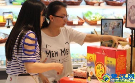  小区里可以运营什么意思（小区助手如何运营）