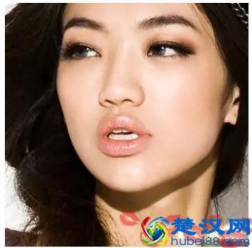  眼线膏怎么用不晕染（不晕染的眼线膏排行榜）