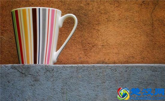  喝水有什么好处和坏处（如何健康喝水）