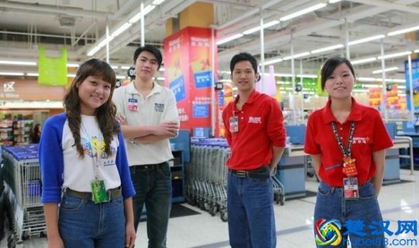  超市营业员是做什么的(营业员的销售技巧)