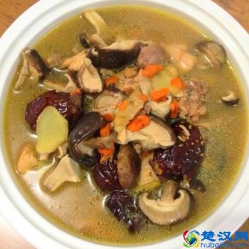  香菇鸡汤怎么炖好喝！