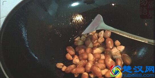  菠萝蜜的核怎么吃好吃？（菠萝蜜核的功效与作用）