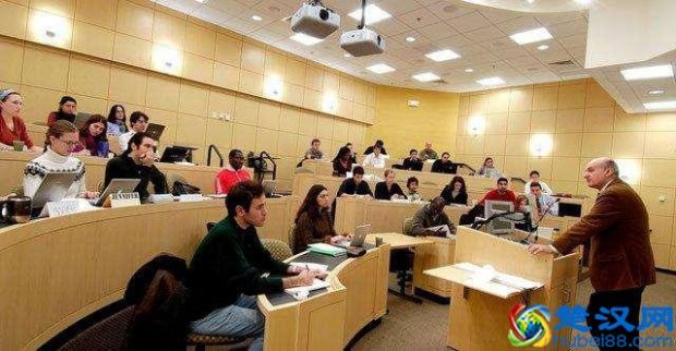 英国留学一年费用要多少(英国留学学费贵不贵)