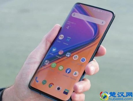  给父母买什么手机性价比高（4个性价比超高的手机）