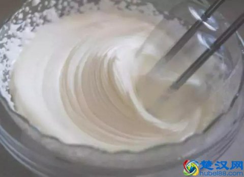  雀巢淡奶油不冷藏打发要多久（家庭自制冰淇淋）