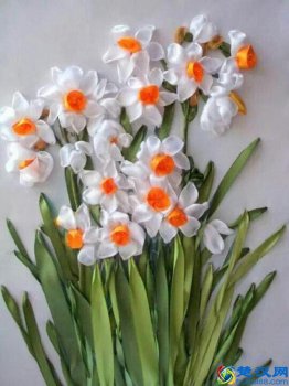  用缎带做的刺绣是什么绣（32款缎带绣基本绣法）