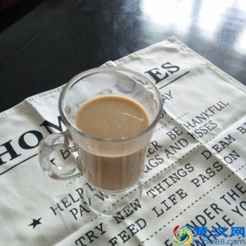  咖啡中的奶精是什么有危害（咖啡中奶精增加心脏病患病率）