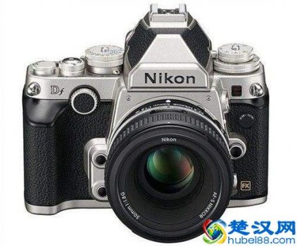  尼康相机怎么样显示充电了（尼康d3100现在还能用吗）