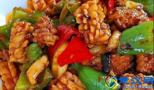  鱿鱼的做法有哪些,这么做好吃得不得。