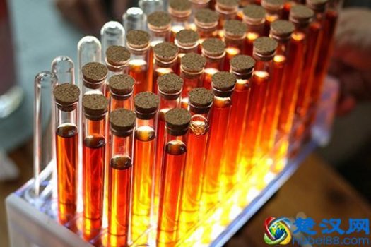  咖啡店里的甜品有什么（咖啡店里有什么颜值高又好吃的甜品）