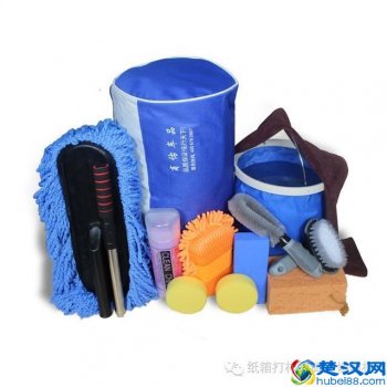  自己洗车要什么工具（洗车要选择哪些合适的用具）