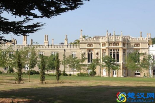  英国伦敦圣玛丽大学地理位置好不好（英国伦敦圣玛丽大学有什么优势）