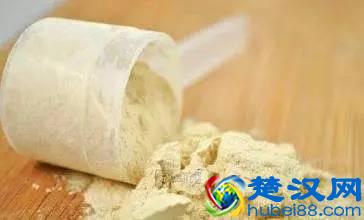  汤臣倍健蛋白质粉什么时候吃效果最好（教你健康食用乳清蛋白粉的5个原则）