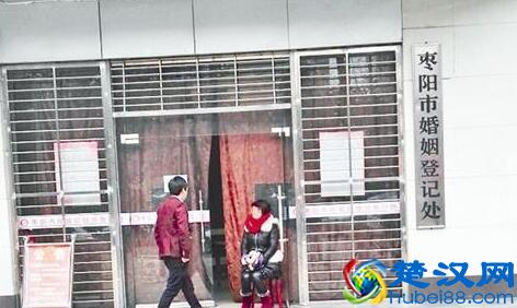  在民政局周边做什么生意最好（做生意学会这3个方法让你小钱变大钱）