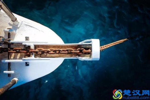  大跌后的股票很便宜，我们为什么不敢买？