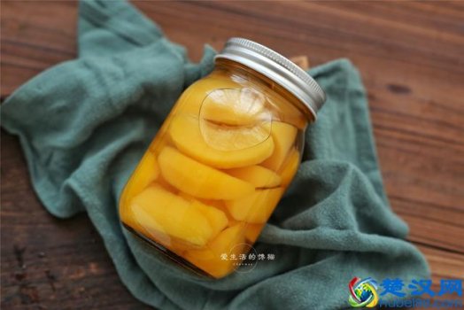  黄桃罐头怎么做好吃（教你自己在家制作黄桃罐头）