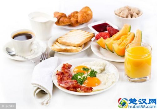  店里做的鱼粉用什么高汤（店里做鱼粉汤为什么这么白）