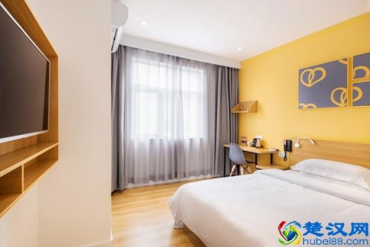  上海布丁酒店怎么样（大众对布丁酒店家庭房的评价）