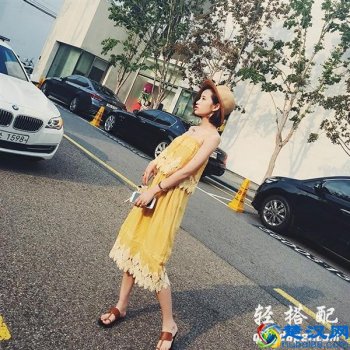  姜黄搭配什么裙子好看（姜黄连衣裙的搭配法则）