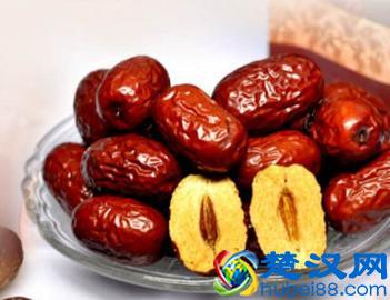  大枣泡水喝的功效有哪些，一日三颗枣，身体好得不得了！