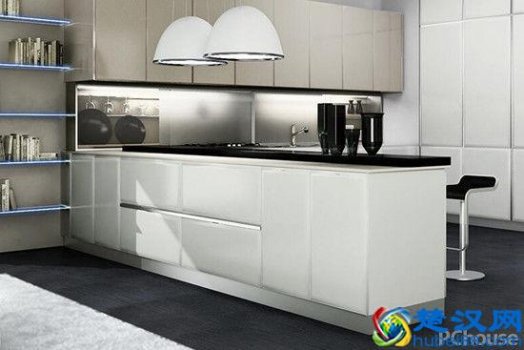  厨房整体橱柜排名，厨房整体橱柜一般是多少钱一平方