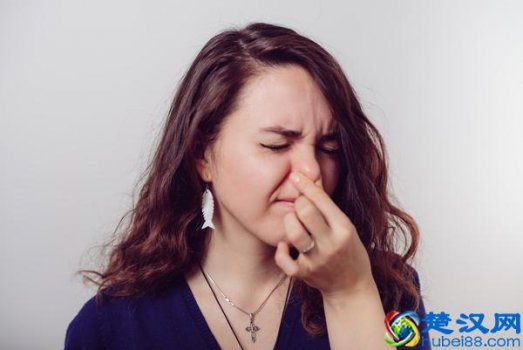  为什么总是放屁还很臭（放屁太频繁有哪些问题）