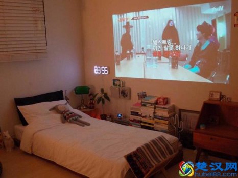  微型投影仪哪个牌子好（微型投影仪十大排行榜）